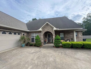 212 Sherborne Ct, Florence, AL 35633 - photo 2