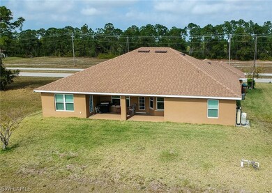 48 Wilmington Pkwy, Cape Coral, FL 33993 - photo 2