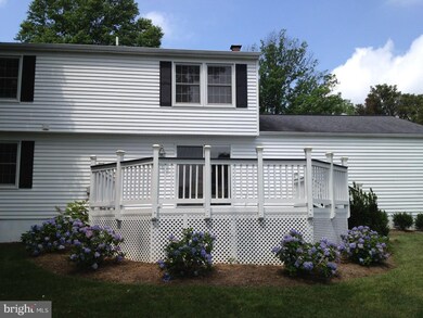 6315 Skinner Dr, Burke, VA 22015 - photo 2