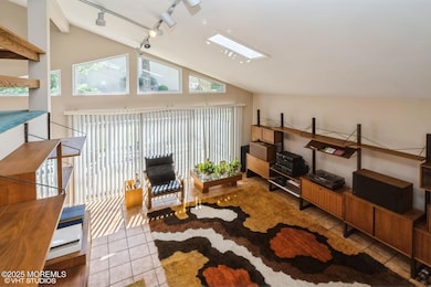 The ideal home office with loft