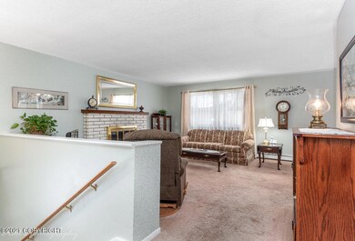 3541 Amber Bay Loop red