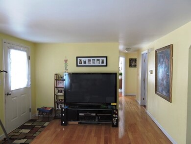 12 Richard St, Winooski, VT 05404 - photo 4