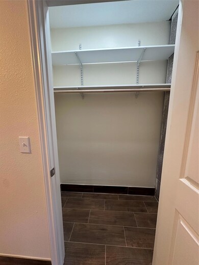 170 Interstate Dr unit F, Buda, TX 78610 - photo 7