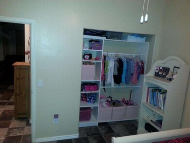 1843 E 39th Ave bedroom3