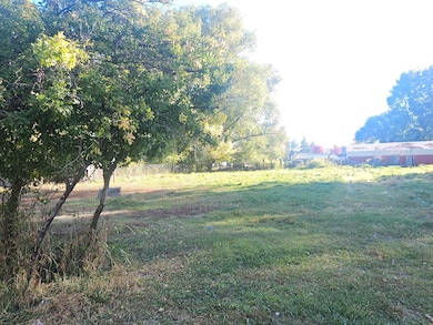 4107 Bisbee St, Klamath Falls, OR 97603 - photo 3