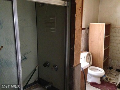 2419 Wythe Ave, Sparrows Point, MD 21219 - photo 5