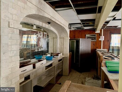 356 E Union St, Tamaqua, PA 18252 - photo 6