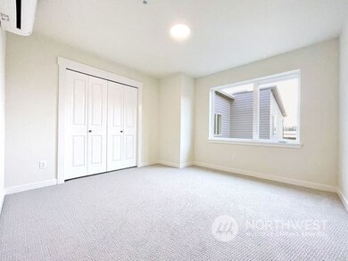 Photos are representative of builder's finished product.