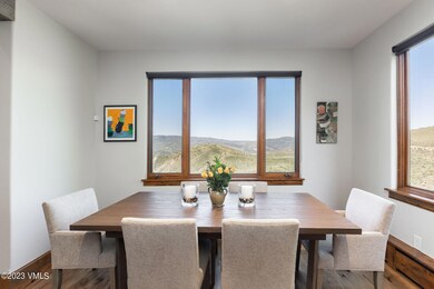2901_june_creek_rd_a_interior_dining