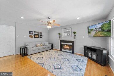 5630 Roundtree Ln, Columbia, MD 21045 - photo 6