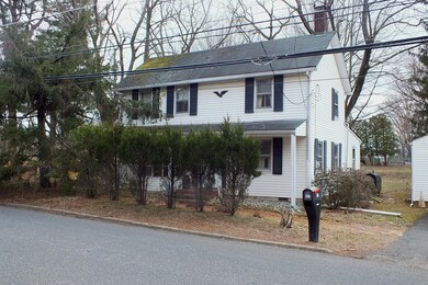 127 Crawfords Corner Rd, Holmdel, NJ 07733 - photo 3