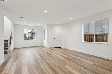 262 Mindy Way, Pittsburg, CA 94565 - photo 3