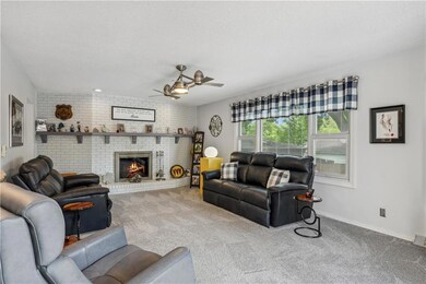 315 Wilmers Ave, Des Moines, IA 50315 - photo 6