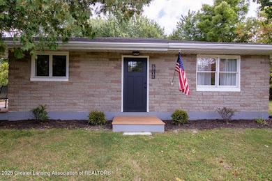 2905 S Catherine St, Lansing, MI 48911 - photo 2