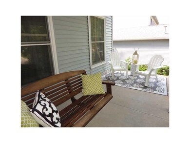 . Covered front porch in front and 3 seasons sun r