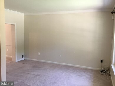 8075 Settle Ct, Waldorf, MD 20603 - photo 7