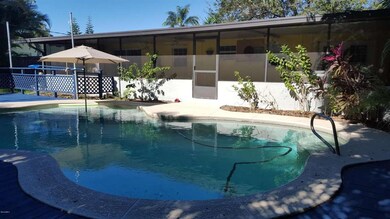 pool 2