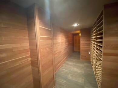 2710 Northview Ln, Cedar Falls, IA 50613 - photo 5