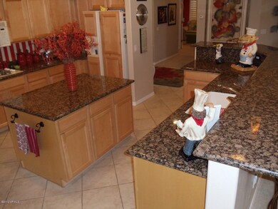 Maple Cabinets w/Matching Refrigerator
