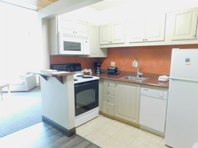 90 Loon Mountain Rd unit 1203B, Lincoln, NH 03251 - photo 3