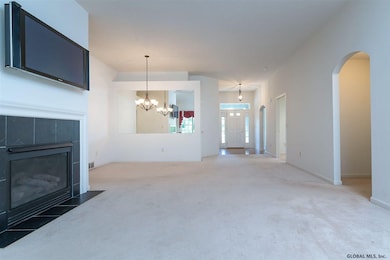 11 Camden Cir, Delmar, NY 12054 - photo 6