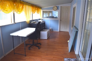 15232 SE 272nd St unit 99, Kent, WA 98042 - photo 3