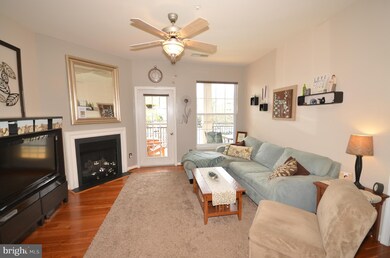 46602 Ellicott Square unit 200, Sterling, VA 20165 - photo 4