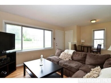 801 W 90th St, Bloomington, MN 55420 - photo 4