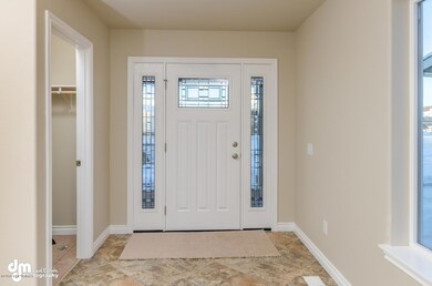 5697 Kenai Fjords Loop-large-003-Front E