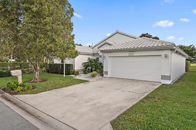 4905 Broadstone Cir, West Palm Beach, FL 33417 - photo 5
