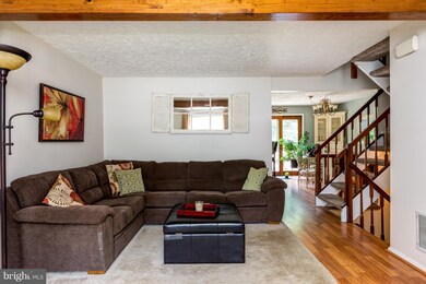 10769 Glen Hannah Dr, Laurel, MD 20723 - photo 4