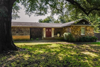 156 Desvoignes Rd, Denison, TX 75021 - photo 3