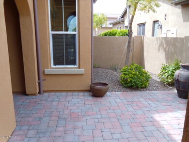 2 Front CourtYard