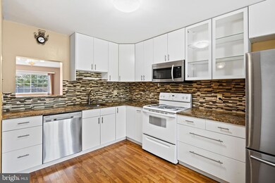 22 Hamlet Dr, Owings Mills, MD 21117 - photo 3