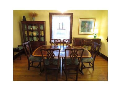 Formal Dining Room.