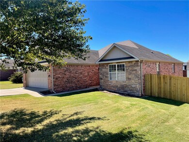 3394 Oglethorpe St, Springdale, AR 72764 - photo 2