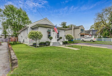 2029 Florence Ave Hazlet NJ-large-001-04