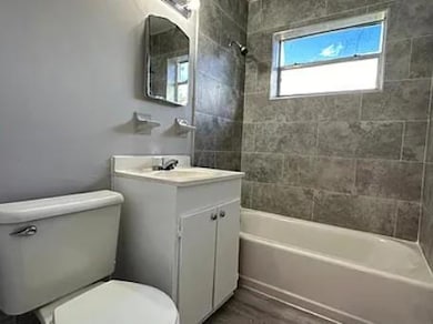 639 SW 5th St unit 2, Belle Glade, FL 33430 - photo 5