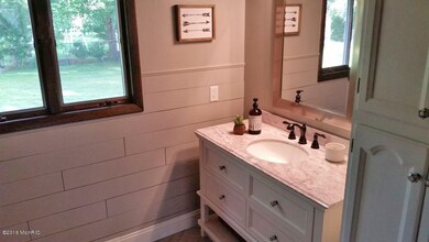 Bathroom02