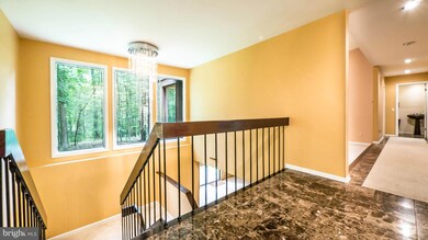 2810 Grasty Woods Ln, Pikesville, MD 21208 - photo 3
