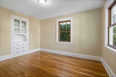 21 Frank St, Watertown, MA 02472 - photo 5