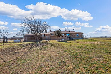 17240 Aa Bumgarner Rd, Justin, TX 76247 - photo 4