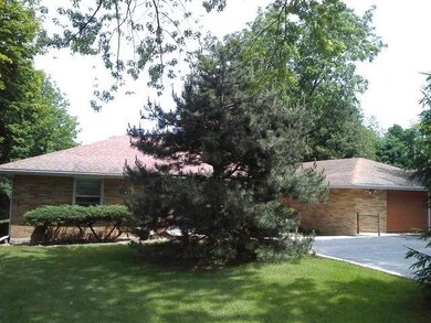 2543 N Mcaree Rd, Waukegan, IL 60087 - photo 3