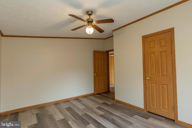 202 Teal Rd N, Martinsburg, WV 25405 - photo 4