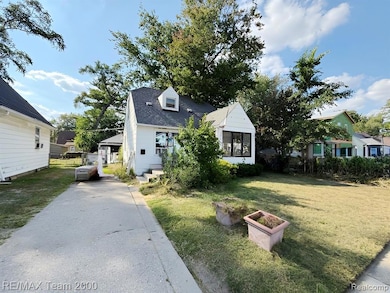 23131 Tawas Ave, Hazel Park, MI 48030 - photo 2