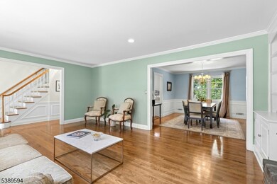 180 Lorraine Dr, Berkeley Heights, NJ 07922 - photo 7
