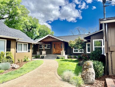 2156 W Hillside Dr, Central Point, OR 97502 - photo 5