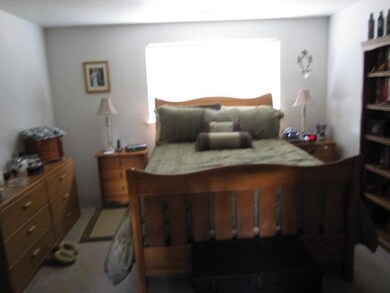 801 Hopkins Rd, Central Point, OR 97502 - photo 6