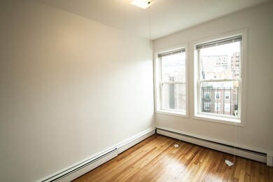 8 Baldwin Place unit 4, Boston, MA 02113 - photo 7
