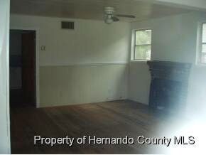 29046 Forbes St, Nobleton, FL 34661 - photo 4